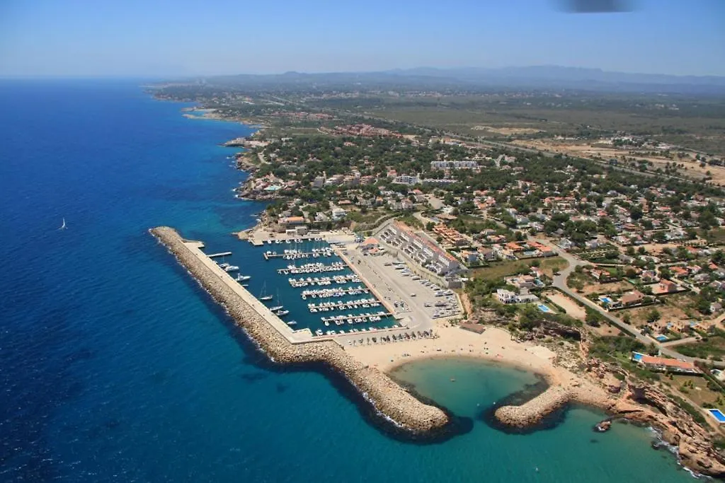 Villa Voor 8 Personen Met Zwembad Calafat