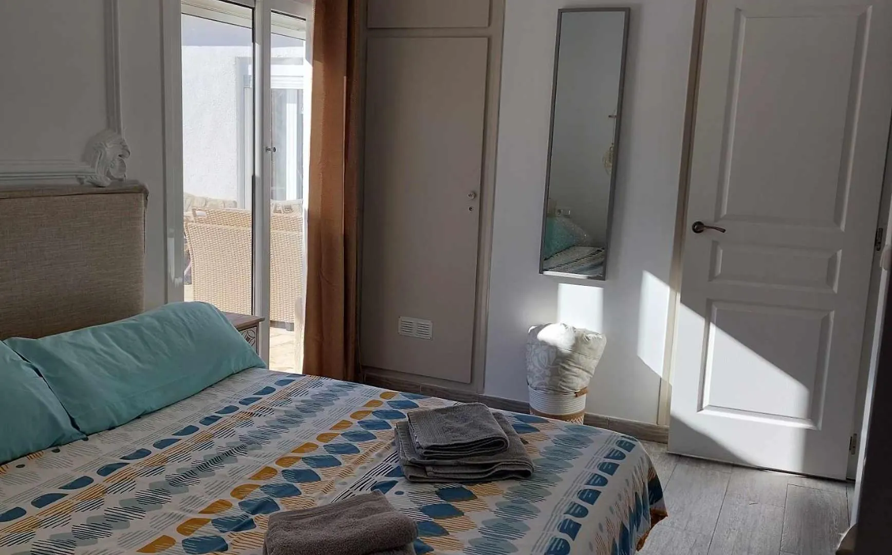 Villa Voor 8 Personen Met Zwembad Calafat